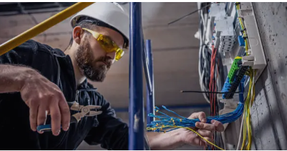 Electrician Hackney’ 7 Important Jobs a Professional Electrician Fulfills for Homes and Businesses